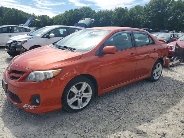 2013 TOYOTA COROLLA
