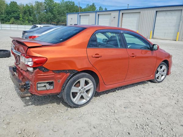2013 TOYOTA COROLLA