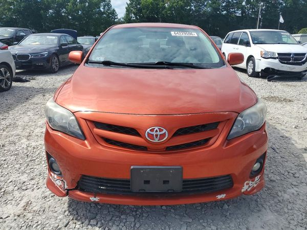 2013 TOYOTA COROLLA
