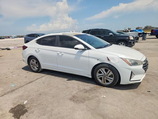 2019 HYUNDAI ELANTRA
