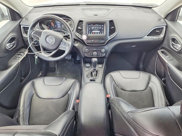 2019 JEEP CHEROKEE LATITUDE PLUS 4X4