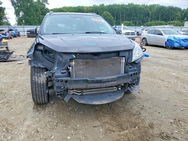 2017 CHEVROLET TRAVERSE 2LT