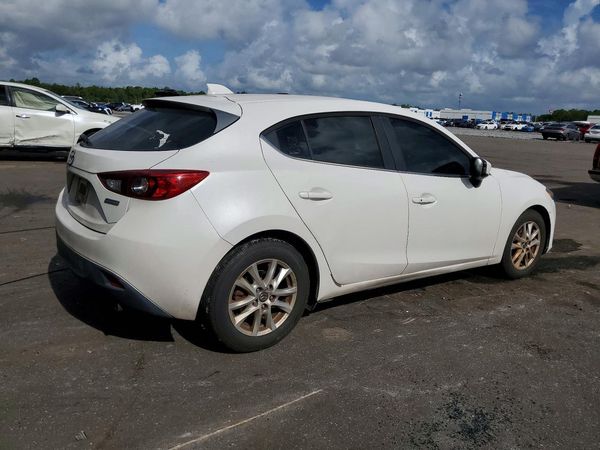 2015 MAZDA 3