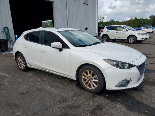 2015 MAZDA 3