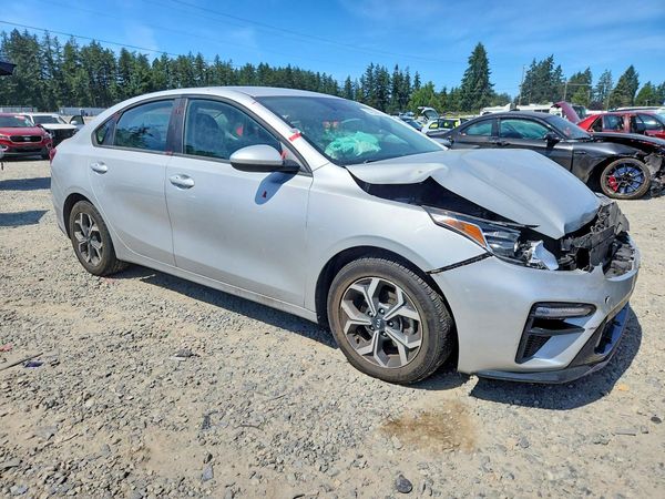 2021 KIA FORTE FE, LXS