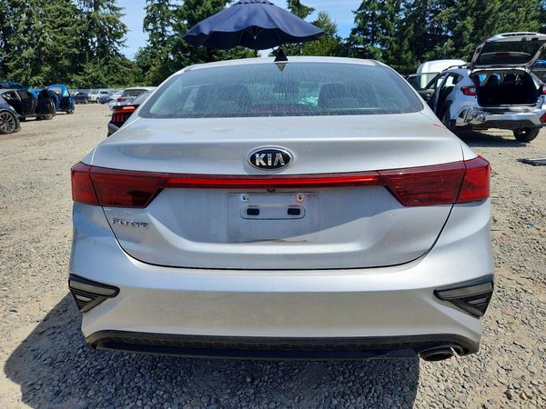 2021 KIA FORTE FE, LXS