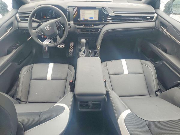 2026 TOYOTA CAMRY
