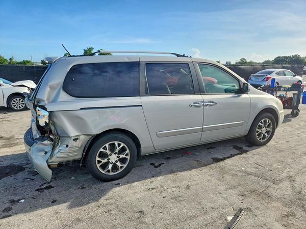 2014 KIA SEDONA GLS