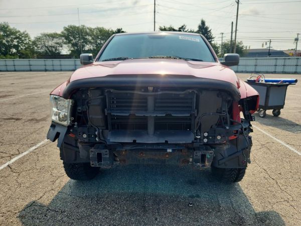 2015 RAM 1500 ST