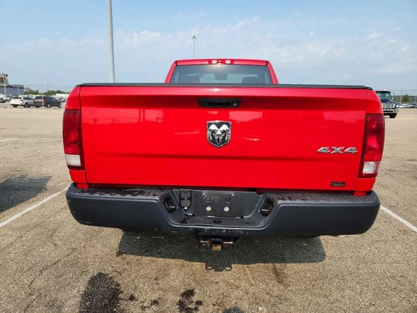2015 RAM 1500 ST
