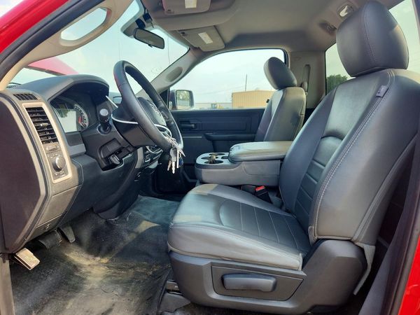 2015 RAM 1500 ST