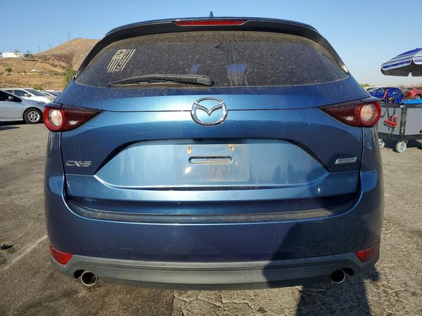 2018 MAZDA CX-5 Sport
