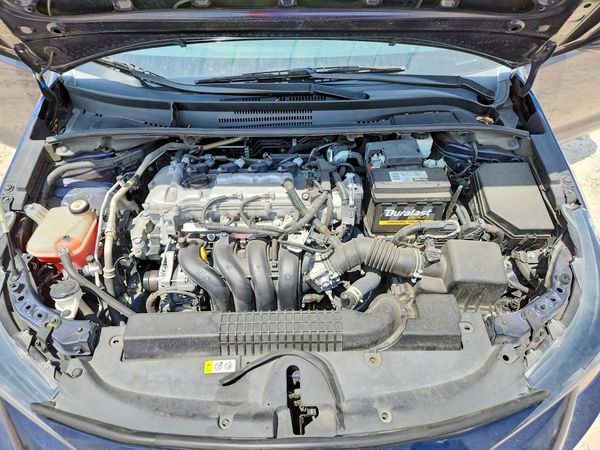 2021 TOYOTA COROLLA