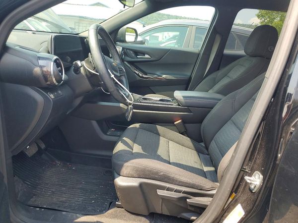 2025 CHEVROLET EQUINOX 1LT — DENT