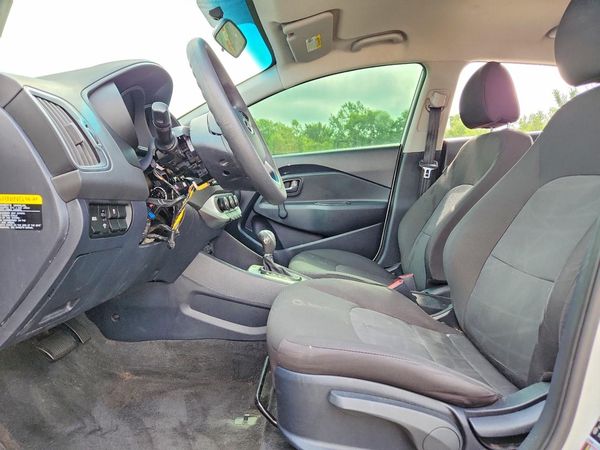 2016 KIA RIO LX A/T