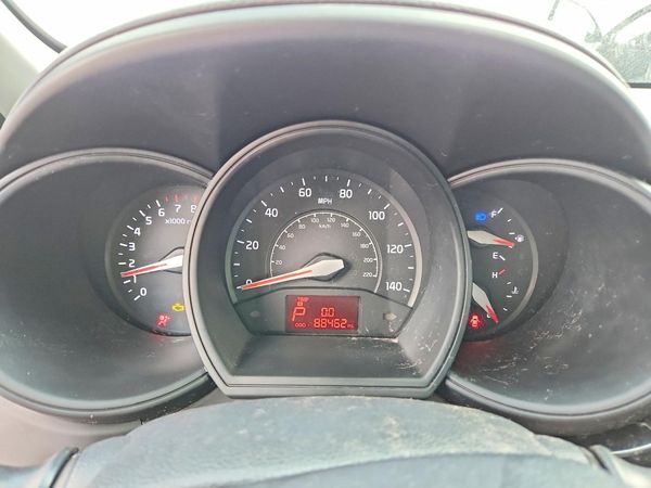 2016 KIA RIO LX A/T