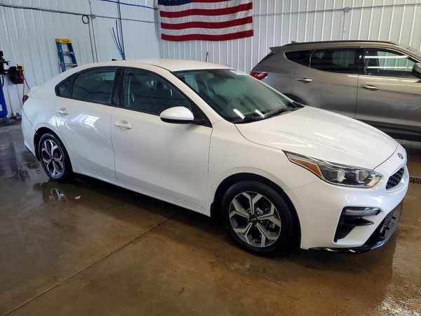 2021 KIA FORTE FE, LXS
