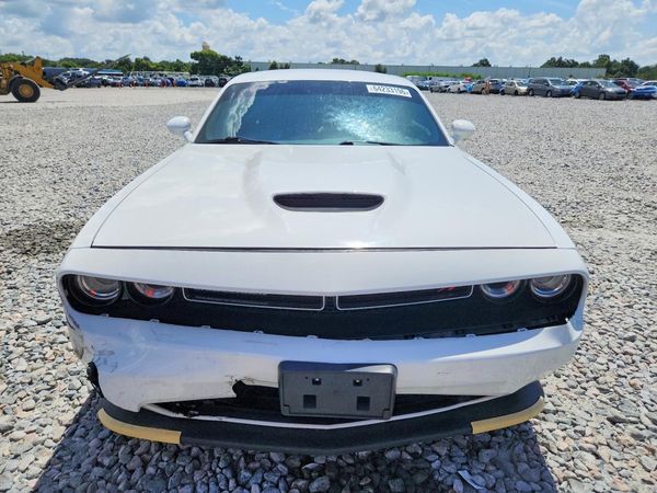 2022 DODGE CHALLENGER