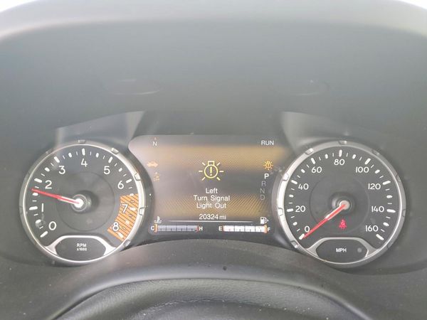 2023 JEEP RENEGADE LATITUDE 4X4