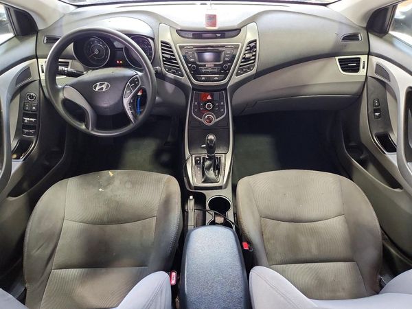 2015 HYUNDAI ELANTRA GLS(Middle)