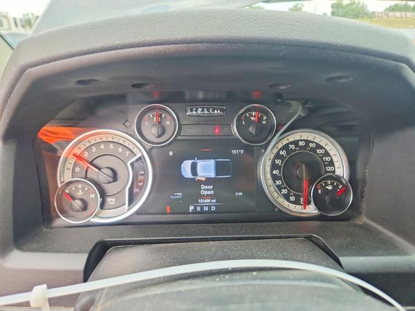 2017 RAM 1500 SLT