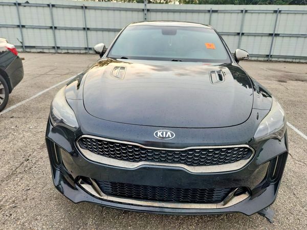 2019 KIA STINGER GT