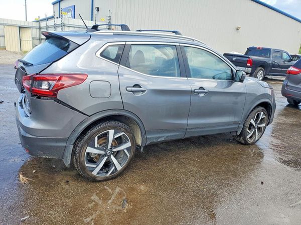 2022 NISSAN ROGUE SPORT SL