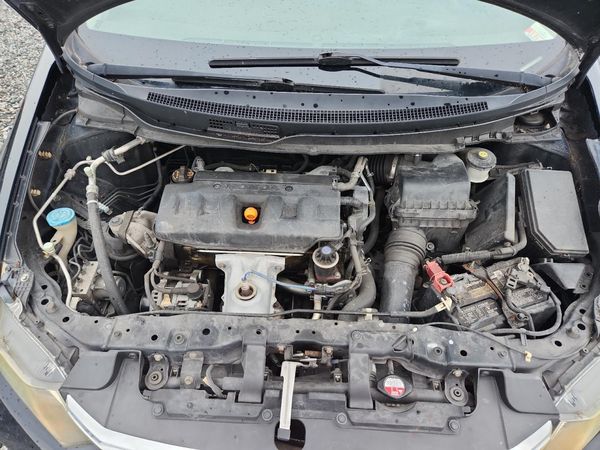 2012 LEXUS ES