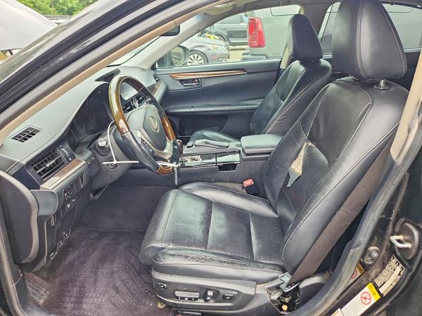 2014 LEXUS ES 350