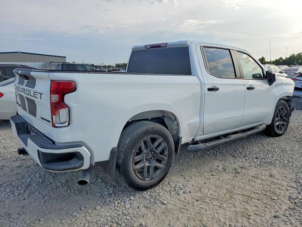 2022 CHEVROLET SILVERADO Custom