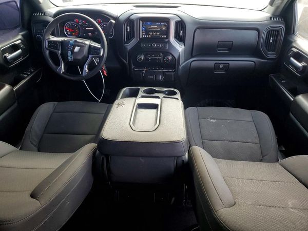 2022 CHEVROLET SILVERADO Custom