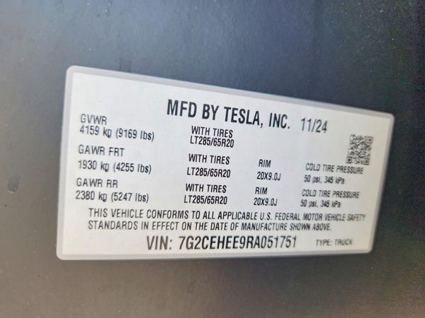 2024 TESLA CYBERTRUCK