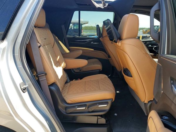 2024 CADILLAC ESCALADE Sport +Touring Pkg