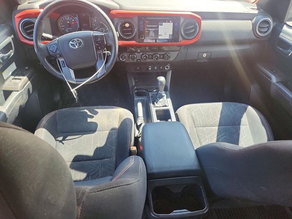 2018 TOYOTA TACOMA