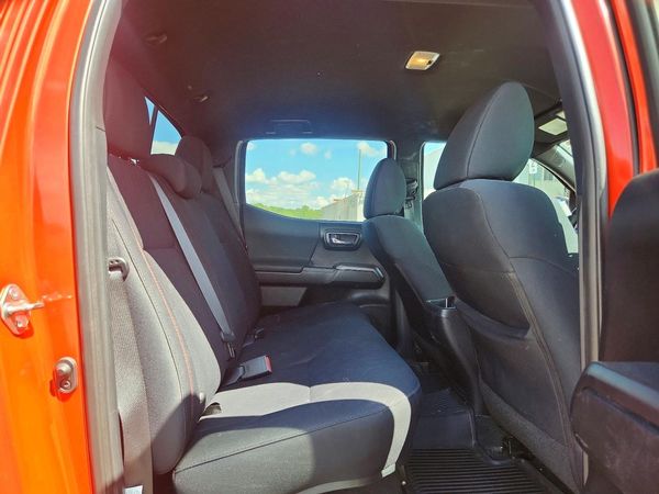 2018 TOYOTA TACOMA