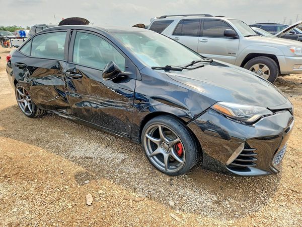 2017 TOYOTA COROLLA