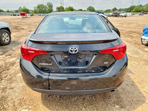 2017 TOYOTA COROLLA