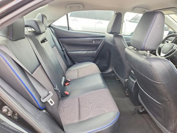 2017 TOYOTA COROLLA