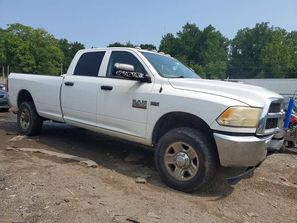 2018 RAM 2500 ST CREW CAB 4X4