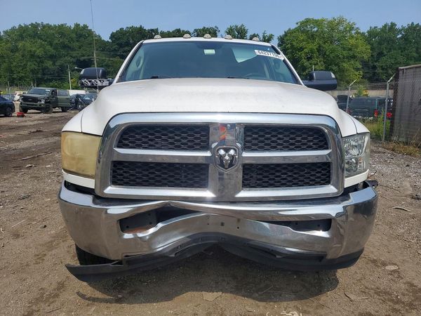 2018 RAM 2500 ST CREW CAB 4X4