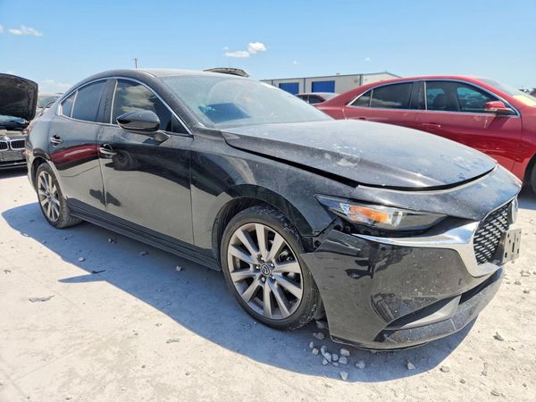 2021 MAZDA 3