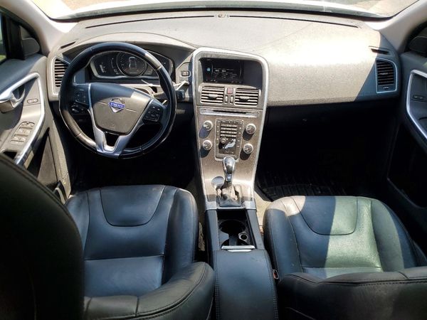 2016 VOLVO XC60