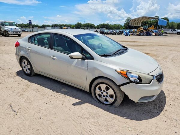 2015 KIA FORTE