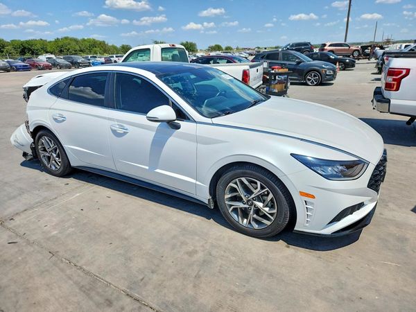 2022 HYUNDAI SONATA