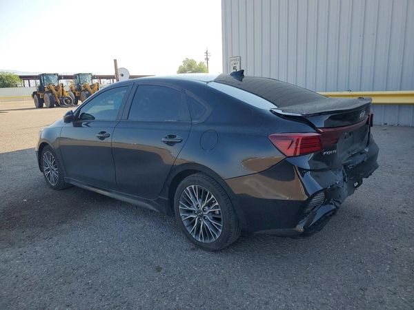 2022 KIA FORTE GT Line