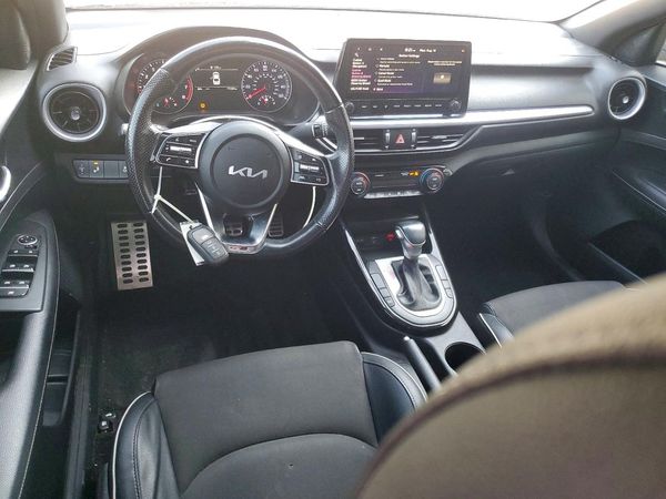 2022 KIA FORTE GT Line