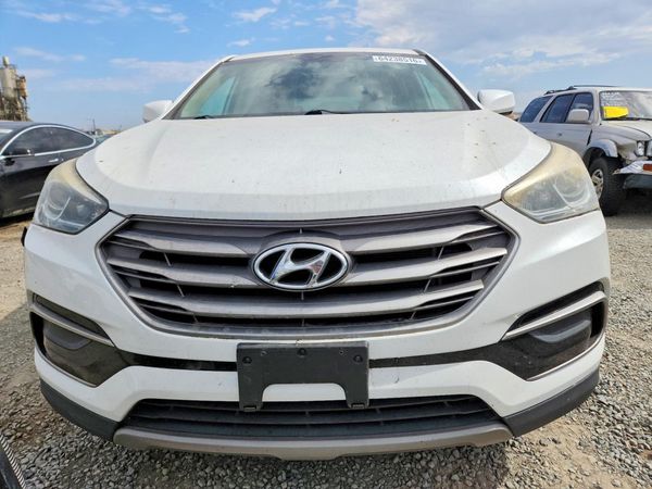 2017 HYUNDAI SANTA FE Sport Base