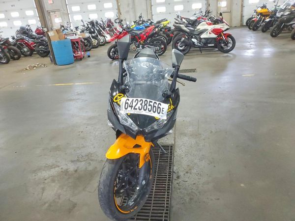 2018 KAWASAKI EX400