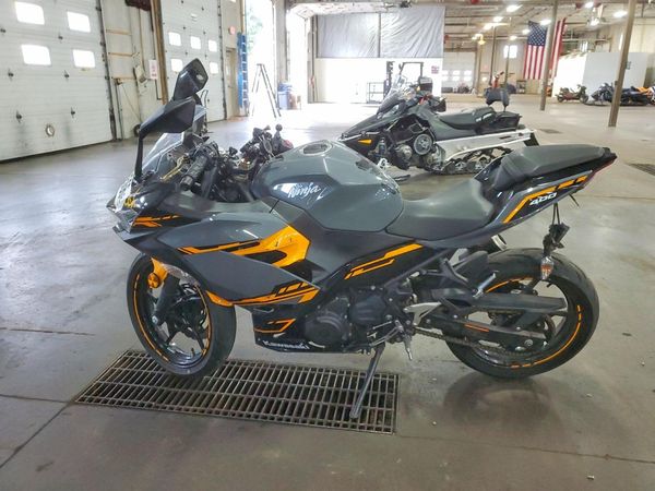 2018 KAWASAKI EX400