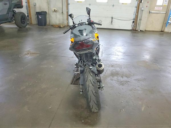 2018 KAWASAKI EX400